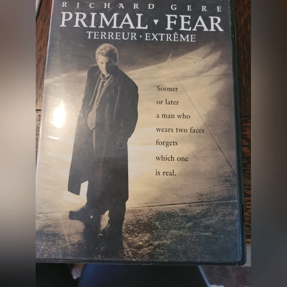 PRIMAL FEAR/ RICHARD GERE - Picture 1 of 2